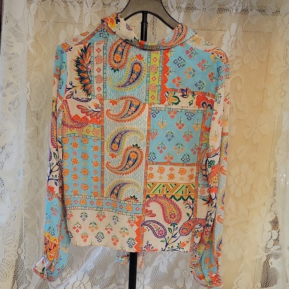 Rose & Olive Multicolor Paisley Tie-Front Blouse - Picture 2 of 5